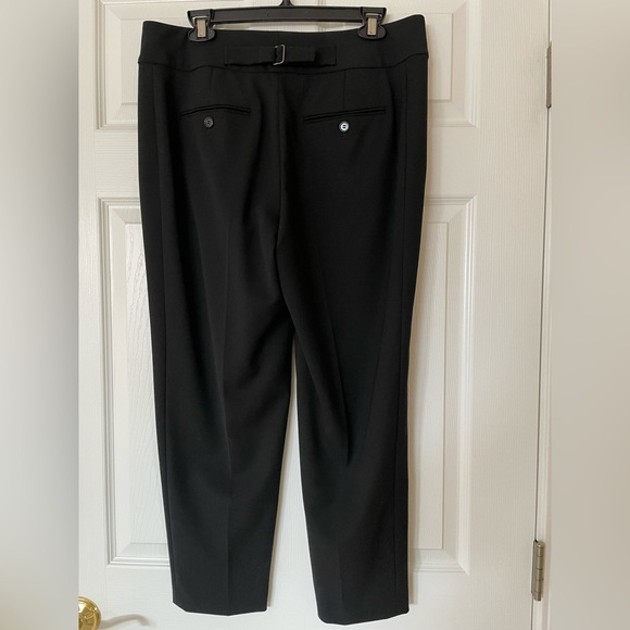 🖤 Ann Taylor | Black Ankle Pants | Sleek Workwear Staple - Picture 2 of 3
